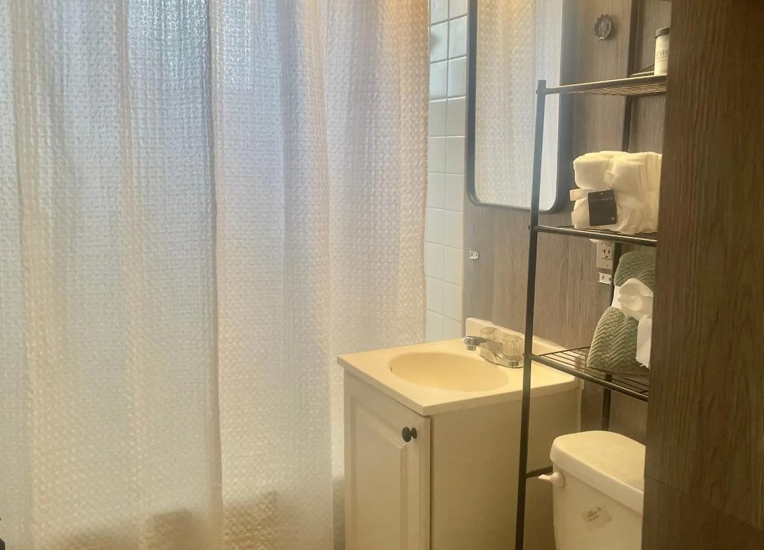 Las Vegas Cozy Hideway- 5 Mins To Fremont Experience! 米国